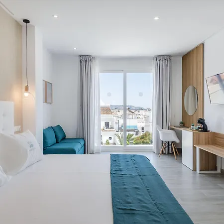 Nerja VG Hostal Boutique-3